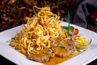 Rib-steak with fried onion (Angus) with brown sauce and fried potatoes - 